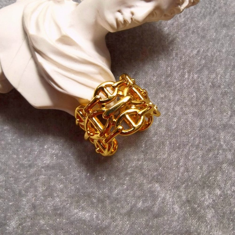 Adjustable 18K Gold Ring